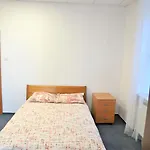 Economic Rooms- 24h Self Check-in Oda ve Kahvaltı